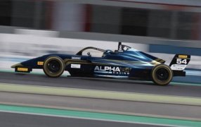 Equipo y piloto argentino programan tests en la Fórmula 4 Italiana, en circuitos a confirmar