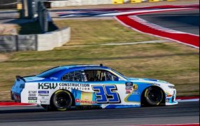 El piloto argentino que anunció tres carreras clave en la NASCAR
