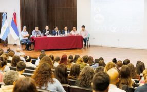 Posadas: Con gran convocatoria se desarrolló en la mañana del día viernes el Segundo Foro Provincial de Salud Mental