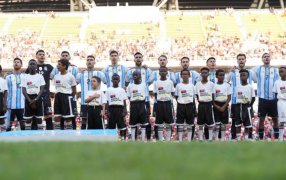 Anuncian que la Televisión Pública y Radio Nacional transmitirán todos los partidos de la Selección en el Mundial, gracias a un acuerdo comercial