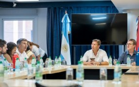 El Presidente de la Legislatura misionera Sebastián Macias reunió con Diputados de los  distintos Bloques para dialogar sobre la situación yerbatera