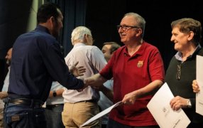 Misiones: Entrega de recursos, la reducción de los aportes previsionales de los empleados municipales, reunión en la cual participó el Ministro Safrán