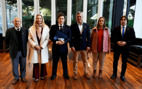 La Mesa de Enlace, con el Presidente Milei: “Nos dijo que el próximo impuesto que va a bajar son las retenciones”