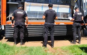Estafa millonaria con cheques falsos en la ciudad misionera de Posadas: Tres allanamientos, dos detenidos y bienes recuperados