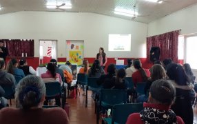 Apóstoles: Ciclo de charlas y talleres dirigidos a Mujeres Rurales