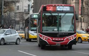 Paro de colectivos: La UTA levantó la medida de fuerza en el AMBA, pero afecta al interior del país