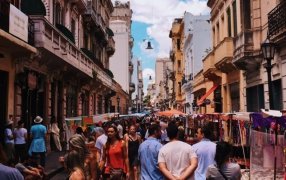 Feriado del 1° de Mayo: Viajaron 920 mil turistas y gastaron 29.109 millones de pesos