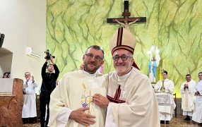 Apóstoles: Se realizó la ordenación sacerdotal Diego Matías Pezuk, la ceremonia religiosa fue presidida por el Obispo de Diócesis de Posadas, Monseñor Juan Rubén Martínez