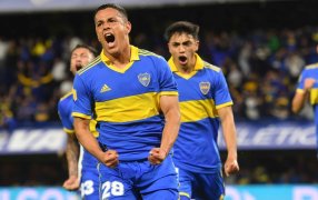 Boca Junioras le ganó a Vélez Sarsfield y quedó como único puntero de la Liga Profesional de Fútbol