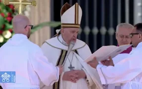 El Papa Francisco celebró la Misa del Domingo de Pascua 2023 ante miles de personas