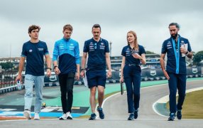 Franco Colapinto en el GP de Brasil acompañando al Williams Racing, el argentino que manejará el Fórmula 1 del equipo en Abu Dhabi