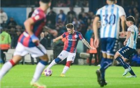 Liga Profesional de Fútbol: San Lorenzo de Almagro empató con Racing Club y se aleja de la pelea del título