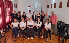Estudiantes de cuatro año de los Profesorados de; Biología, Ciencia Política y Economía del Instituto Saavedra, sede Apóstoles desarrollaron un Taller de ESI en el Micro Cine Hugo del Carril