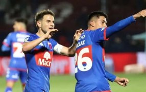 En un duelo con polémicas, Tigre venció a Godoy Cruz y sale de la zona de descenso, en la Copa de la Liga Profesional de Fútbol