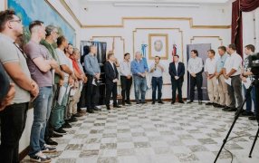 Misiones: Emprendedores madereros y cerveceros recibieron préstamos para realizar inversiones e impulsar otros proyectos