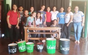 Misiones: Estudiantes del Instituto Saavedra, Unidad Académica Apóstoles realizaron un taller sobre el Cuidado del Medio Ambiente y Disposición de Residuos en un establecimiento educativo de Puerto Azara