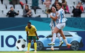 Argentina se repuso y sacó un empate ante Sudáfrica, por el Mundial Femenino de Fútbol