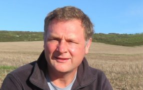 Capacitación responsable: Talleres sobre confección de la receta agronómica obligatoria para Ingenieros Agrónomos