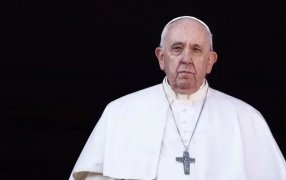 La salud del pontífice: El Papa Francisco se realizó controles médicos en un Hospital de Roma