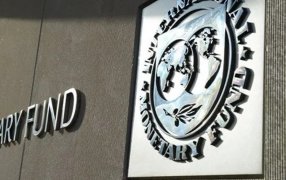 La economía que se viene: Para el Financial Times, Argentina recurre al FMI "en un último intento para evitar una devaluación"