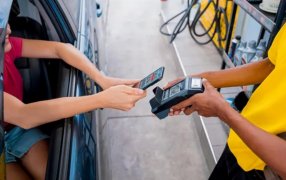 Propina digital en estaciones de servicio, beneficios, transparencia y control en tiempo real