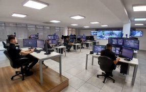 Centro Integral de Operaciones 911 de la Policía de Misiones: Profesionales brindan contención y asistencia a personas en crisis las 24 horas