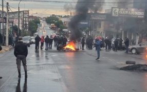 La Justicia misionera dictó penas en suspenso a Mónica Gurina y Leandro Sánchez por el acampe de la Avenida Uruguay en la ciudad de Posadas