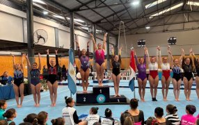 Torneo Nacional de Clubes de Gimnasia Artística: La apostoleña Ana Belen Zamczuk se consagró campeona nacional de clubes nivel 6