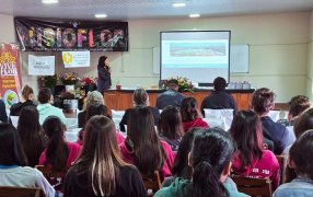 La localidad de Garuhapé reunió a productores y consolida la floricultura como actividad en crecimiento en la provincia de Misiones