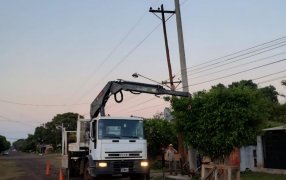 Plan integral en Apóstoles: Avanzan las mejoras en la red de distribución eléctrica