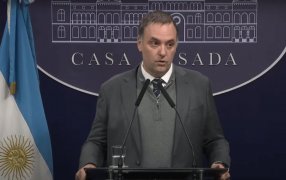 Con una carta en la que le agradeció al Presidente Javier Milei, renunció Manuel Adorni como Jefe de Gabinete