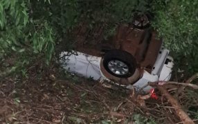 Arroyo del Medio: Despiste vehicular sobre la Ruta Provincial N° 30 dejó tres personas lesionadas
