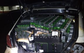 Automóvil siniestrado transportaba cigarrillos: El rodado se encontraba sin ocupantes