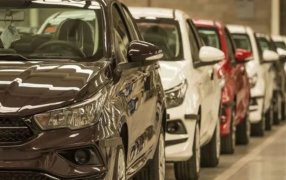 Tendencias que marcan el mercado: Los colores de autos más elegidos en la Argentina, ¿cuál es el que más piden?