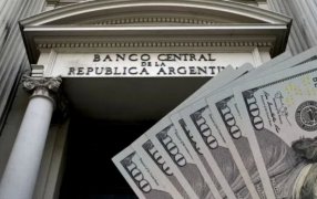 El BCRA ya acumuló 70 ruedas al hilo con compra de dólares: Sumó otros 131 millones de dólares