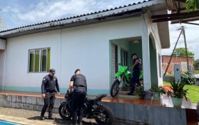 Misiones: Allanaron una vivienda y secuestraron dos motocicletas de alta cilindrada por maniobras peligrosas en el Municipio de San Antonio