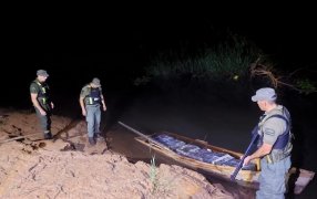 Utilizaban un bote para ingresar marihuana al país: El pesaje del estupefaciente arrojó más de 300 kilos