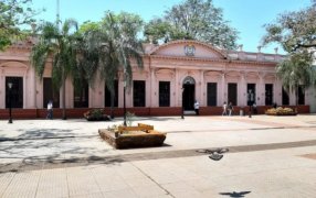 Misiones anunció un plan de alivio financiero para empleados públicos, podrán cancelar deudas de préstamos y tarjetas a tasa más accesible