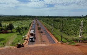 Apóstoles: La Municipalidad ha finalizado la obra de bacheo y asfaltado de media calzada en el acceso al Barrio Cruz del Gallo