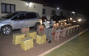 Gendarmería Nacional secuestró 23 mil paquetes de cigarrillos: Uno de los vehículos utilizados poseía pedido de secuestro por robo