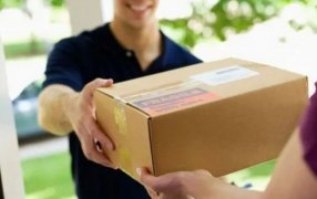 Compras récord en el exterior: El sistema "puerta a puerta" marcó un máximo histórico en 2025, crecieron más de 270%