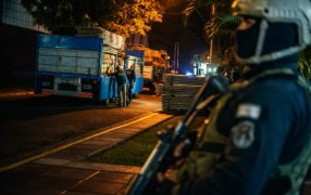 La Policía de Misiones, incautó más de dos toneladas de droga valuadas en casi ocho  millones de pesos, el procedimiento se concretó en un control vial en Apóstoles