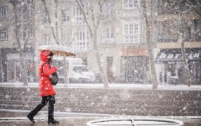 Efecto Fujiwhara: Qué es el fenómeno meteorológico detrás de las fuertes nevadas en España y Portugal