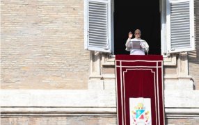 El Papa León XIV condena la violencia en Irán, Siria y Ucrania y pide oraciones por los niños nacidos en contextos "difíciles"