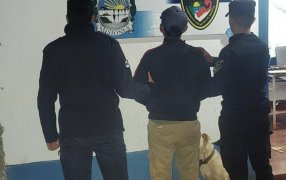 Detuvieron a un cazador furtivo fuertemente armado dentro de una reserva natural del Municipio de Fracrán