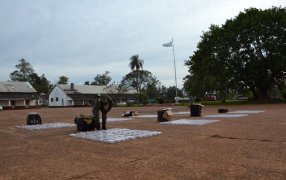 Gendarmería Nacional aperturó encomiendas con cigarrillos de contrabando, también se encontraban televisores