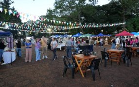 Apóstoles: Con una gran participación de la comunidad se vivió la primera edición de la Expo Emprendedor en la Plaza San Martín