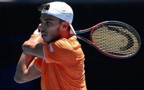 Tenis: Cerúndolo, Etcheverry y Comesaña arrancaron con triunfo en el Australian Open 2026