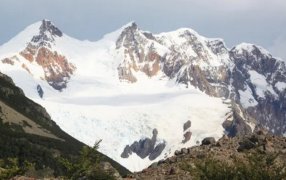 Con 40 votos a favor, 31 en contra y una abstención: El Gobierno aprobó cambios a la Ley de Glaciares en el Senado y ahora define Diputados