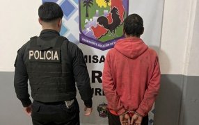 Garupá: Compañeros de trago terminaron a los machetazos, uno resultó herido y el otro quedó detenido